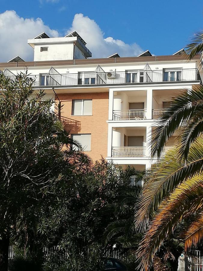 B&B Attico Mare San Benedetto del Tronto Eksteriør billede